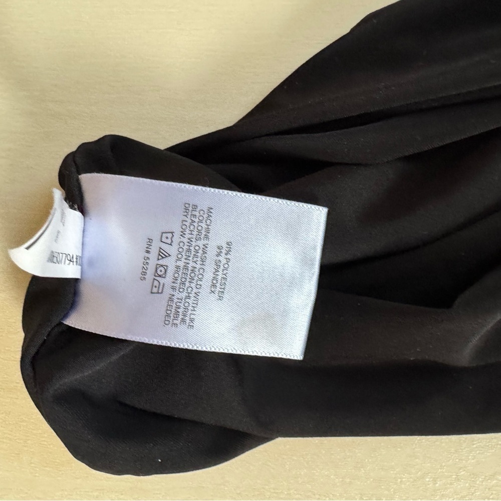 Express Body Contour Compression High Neck Bodysuit | Black | XS - Picture 5 of 5